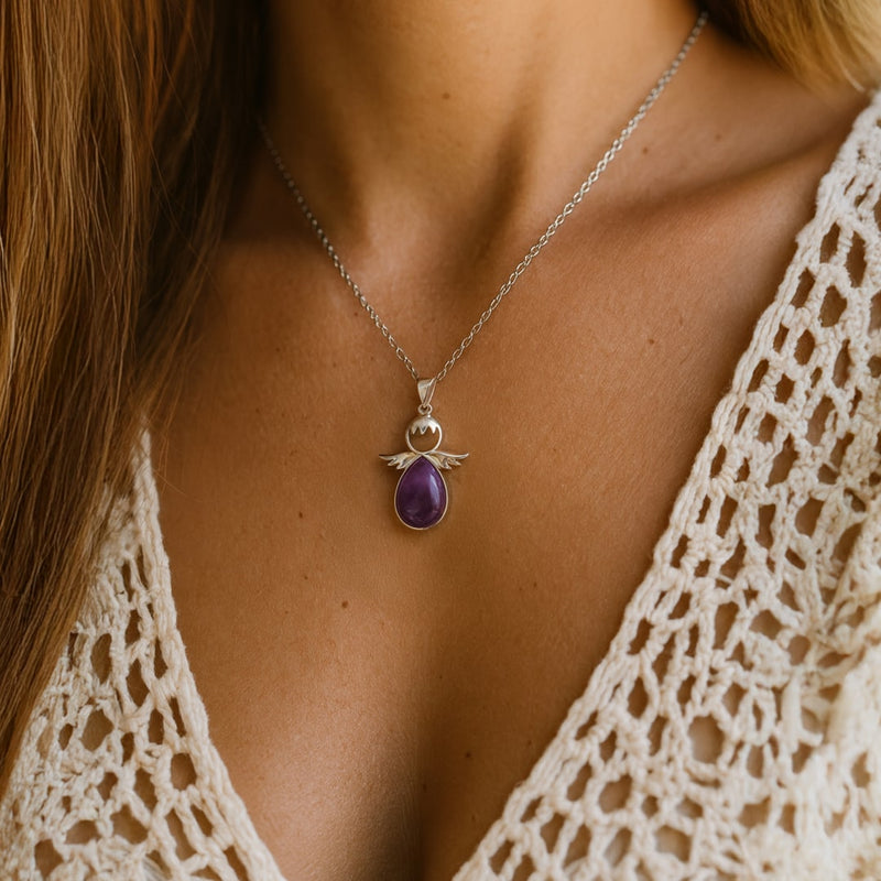 Pendentif Petit Ange et sa Pierre Naturelle