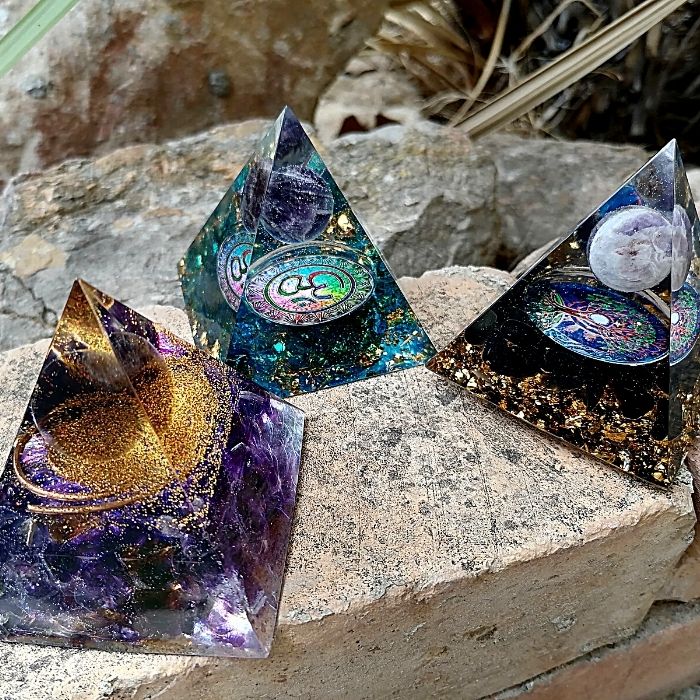 Orgonite : tout savoir (composition, formes et usage)