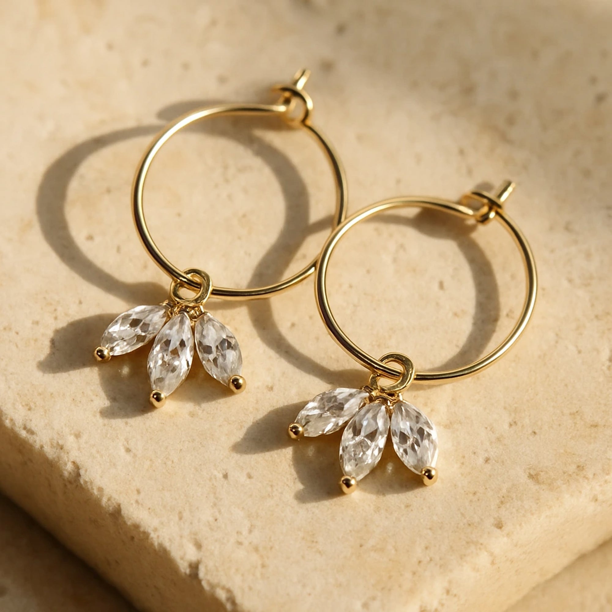 Créoles "Orélia" Zircons et plaqué or