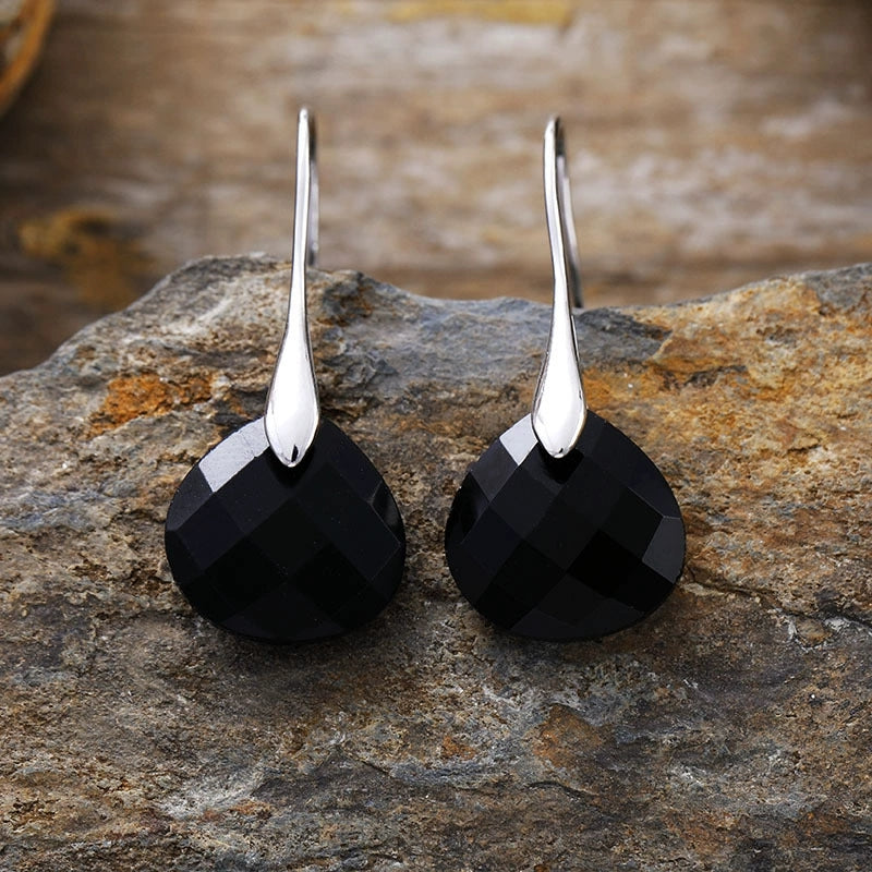 Boucles d'oreilles "Kaya" en Jaspe Rouge ou Agate Noire - - L'Arbre des Chakras