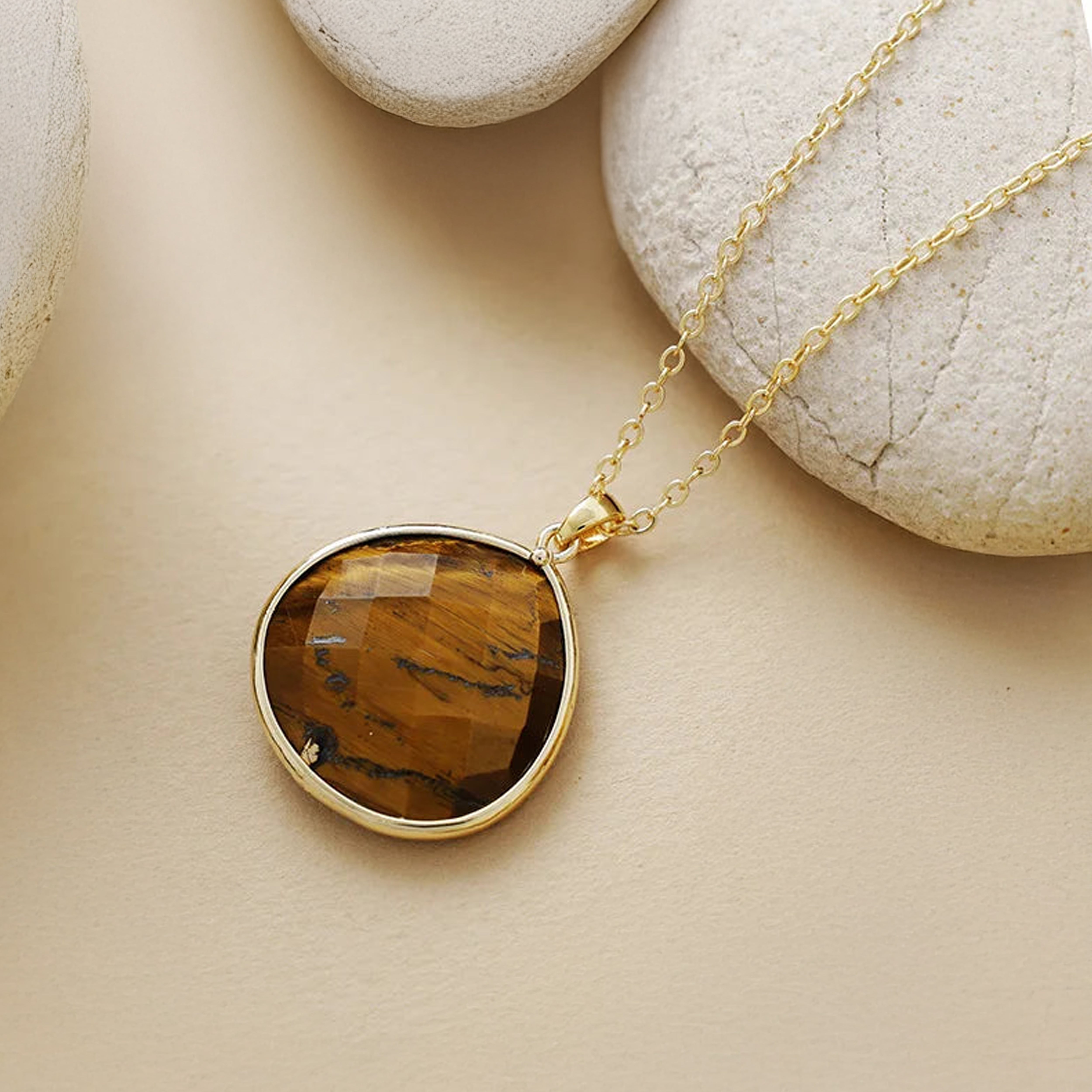 Pendentif "Goutte de Lumière" en Oeil de Tigre - - L'Arbre des Chakras