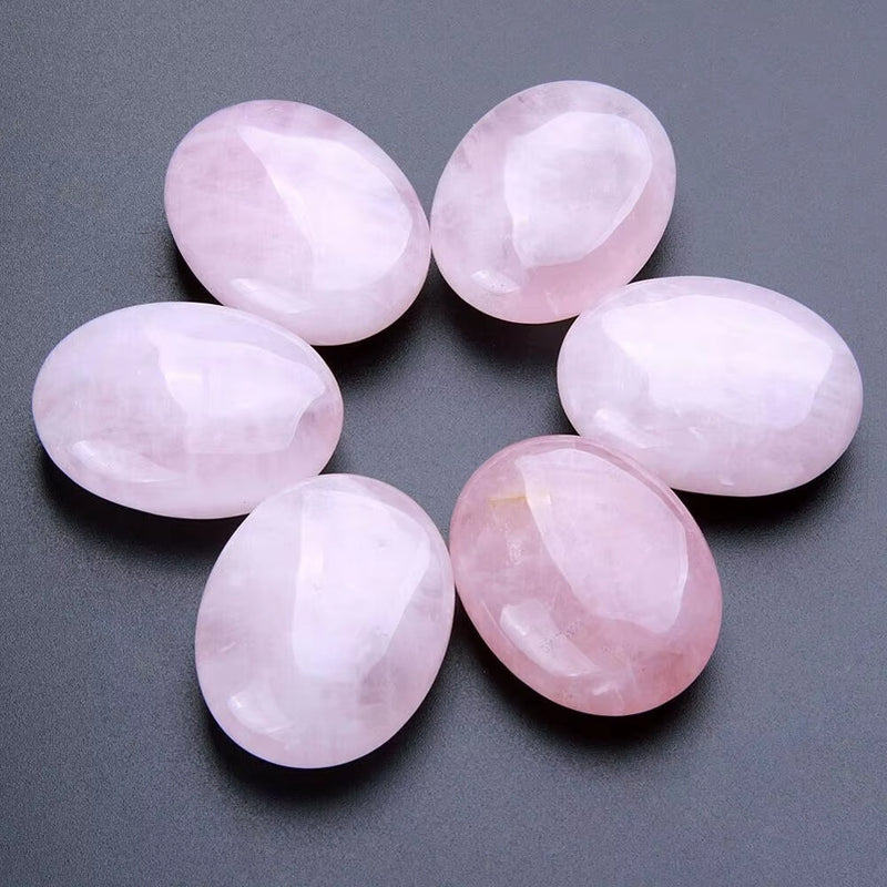 Galet "Amour Inconditionnel" en Quartz Rose -  - L'Arbre des Chakras