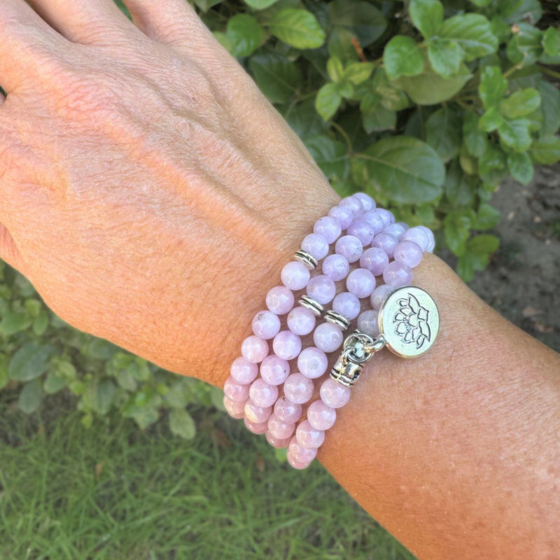 Bracelet Multi-tours &quot;Aura Lumineuse&quot; en Kunzite -  - L&#39;Arbre des Chakras