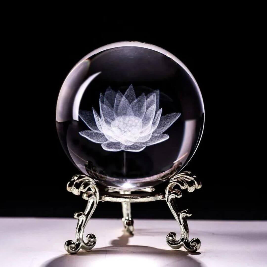 Boule de Cristal Fleur de Lotus avec Support -  - L'Arbre des Chakras