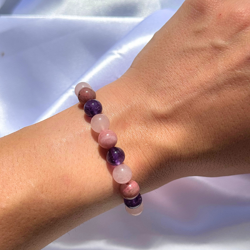 Bracelet "Amour de Soi" en Rhodonite, Quartz Rose & Améthyste -  - L'Arbre des Chakras