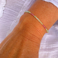 Bracelet Fin "Lueur Subtile" en Tourmaline Rose & Pierres Naturelles -  - L'Arbre des Chakras