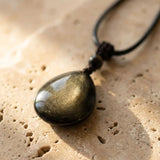 Pendentif Goutte “Force Intérieure” en Obsidienne Dorée