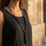 Collier Mala "Bouclier Intérieur" en Sodalite, Œil de Tigre & Onyx Noir - - L'Arbre des Chakras