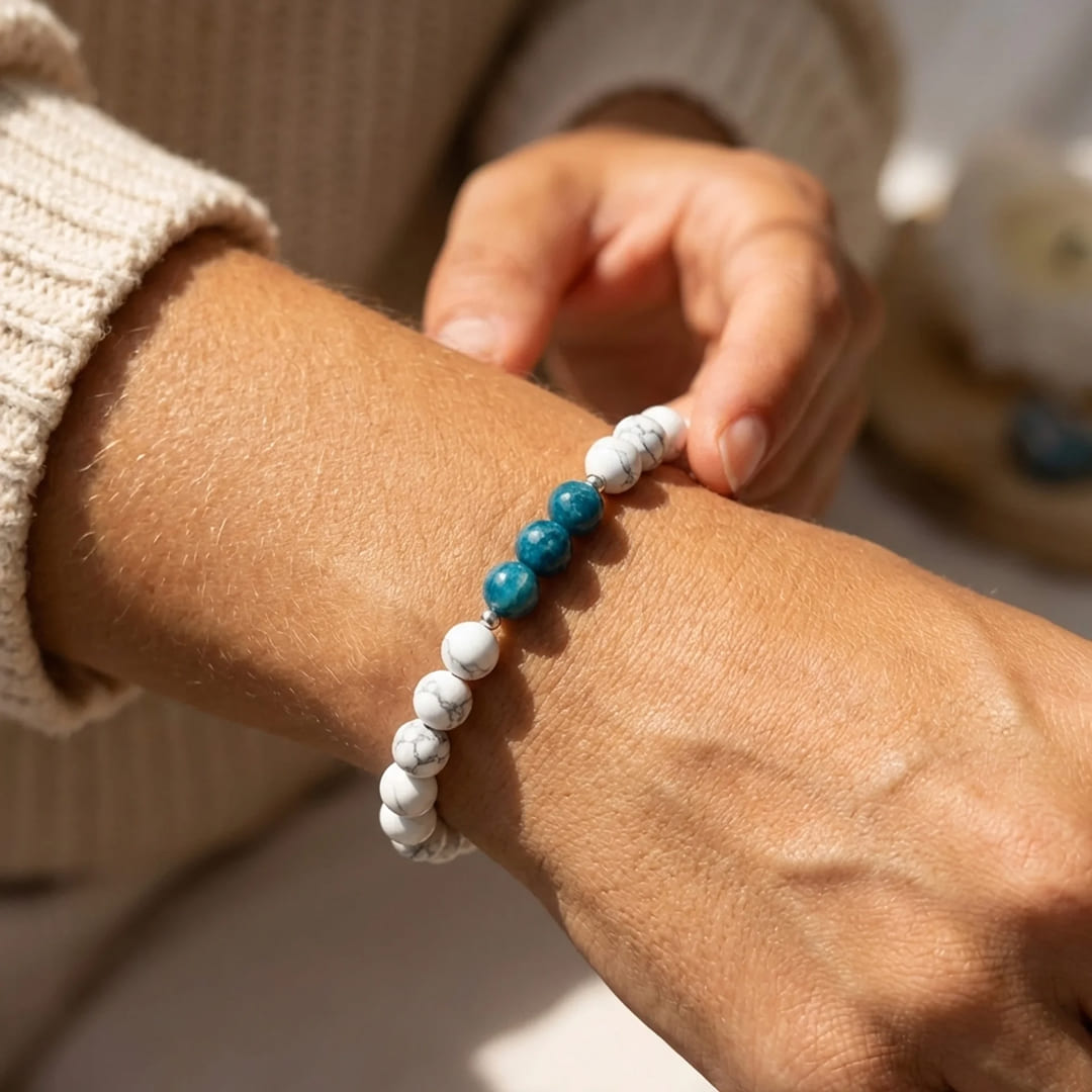 Bracelet "Amincissement" en Apatite & Howlite - - L'Arbre des Chakras