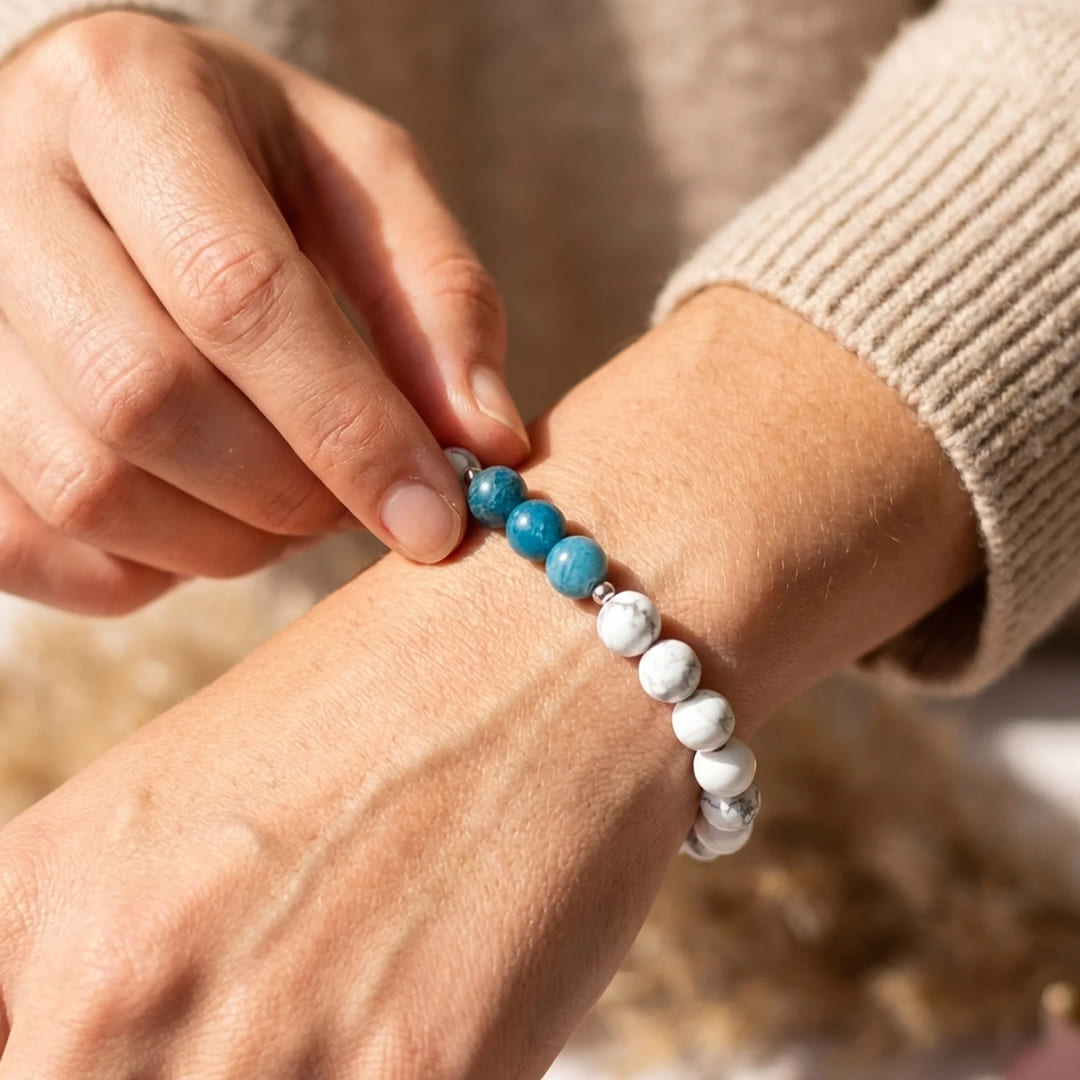 Bracelet "Amincissement" en Apatite & Howlite - - L'Arbre des Chakras