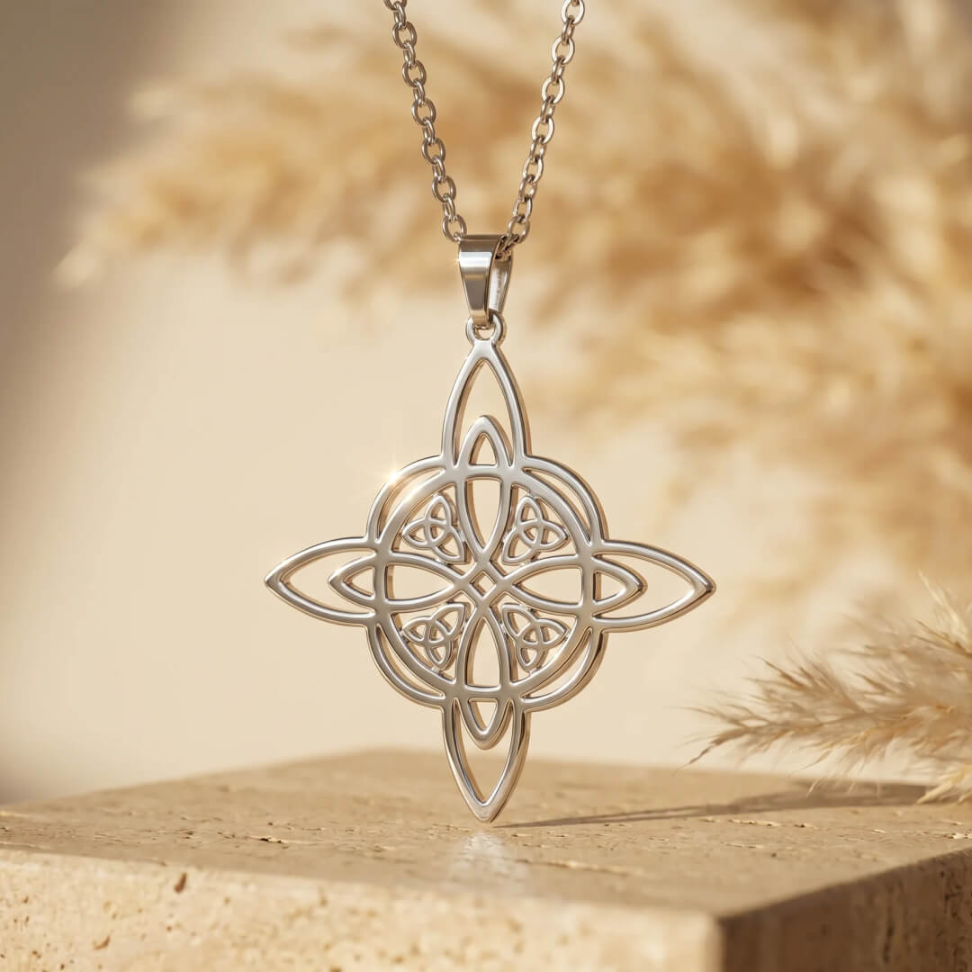 Pendentif "Protection Éternelle" en Nœud de Sorcière - Argentée - L'Arbre des Chakras