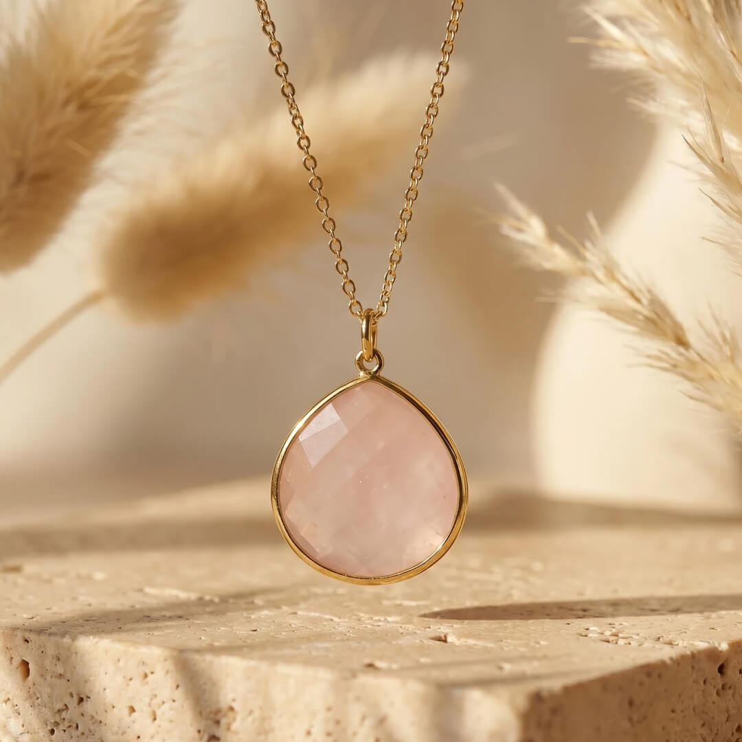 Pendentif "Douceur Infini" en Quartz Rose - Or - L'Arbre des Chakras