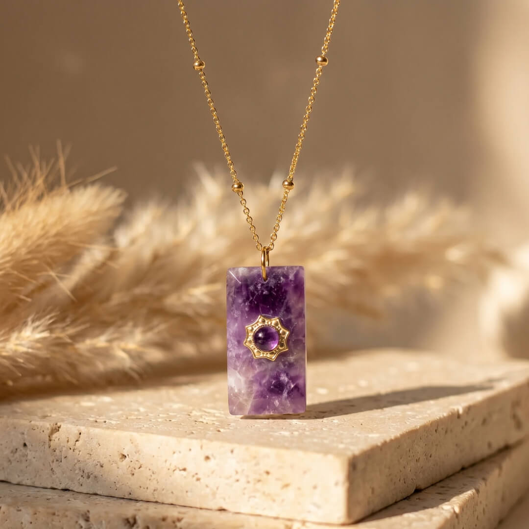 Pendentif “Sagesse Douce” en Améthyste - - L'Arbre des Chakras