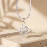 Pendentif "Protection Éternelle" - Nœud de Sorcière, Chaîne plate - - L'Arbre des Chakras