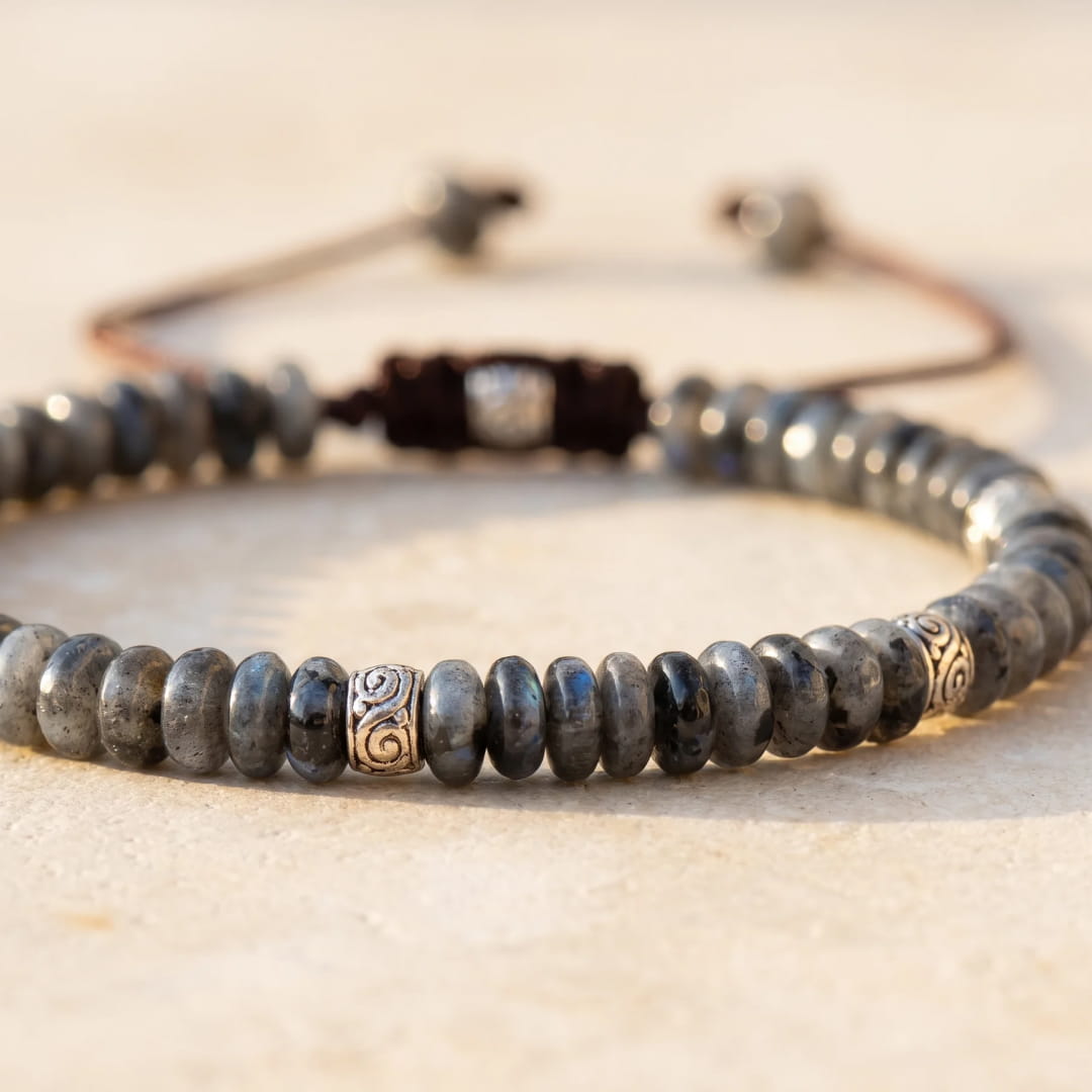 Bracelet "Force Intérieure" en Larvikite - - L'Arbre des Chakras