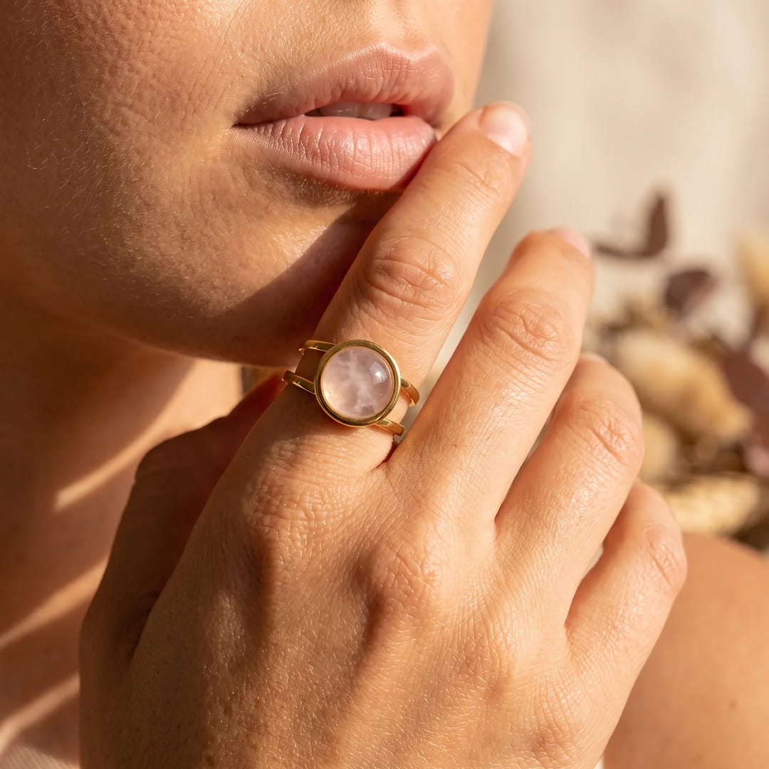 Bague "Iris" en Quartz Rose - - L'Arbre des Chakras