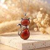 Pendentif Chat en Pierre Naturelle - Agate Rouge - L'Arbre des Chakras