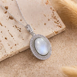Pendentif "Douceur d’Âme" en Pierre de Lune - Pendentif Seul - L'Arbre des Chakras