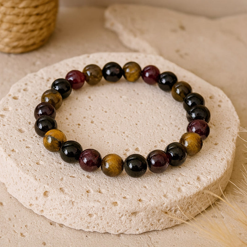 Bracelet "Réussite & Protection" en Oeil de Tigre, Grenat, Tourmaline & Quartz Fumé