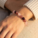 Bracelet "Amour Infini" en Quartz Rose, Grenat & Quartz Fraise - - L'Arbre des Chakras