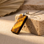 Pendentif "Élégance & Puissance" en Pierre Naturelle - Oeil de Tigre - L'Arbre des Chakras