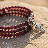 Bracelet Multi-tours "Feu Intérieur" en Grenat - - L'Arbre des Chakras