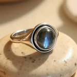 Bague "Divya" en Labradorite - 6 - L'Arbre des Chakras