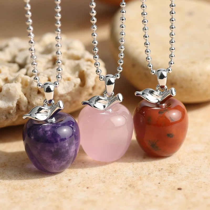 Pendentif "Pomme" en Pierre Naturelle
