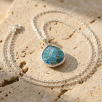 Pendentif "Eau Céleste" en Turquoise - - L'Arbre des Chakras