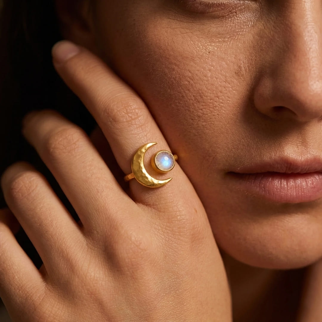 Bague "Croissant Lunaire" en Pierre de Lune - - L'Arbre des Chakras