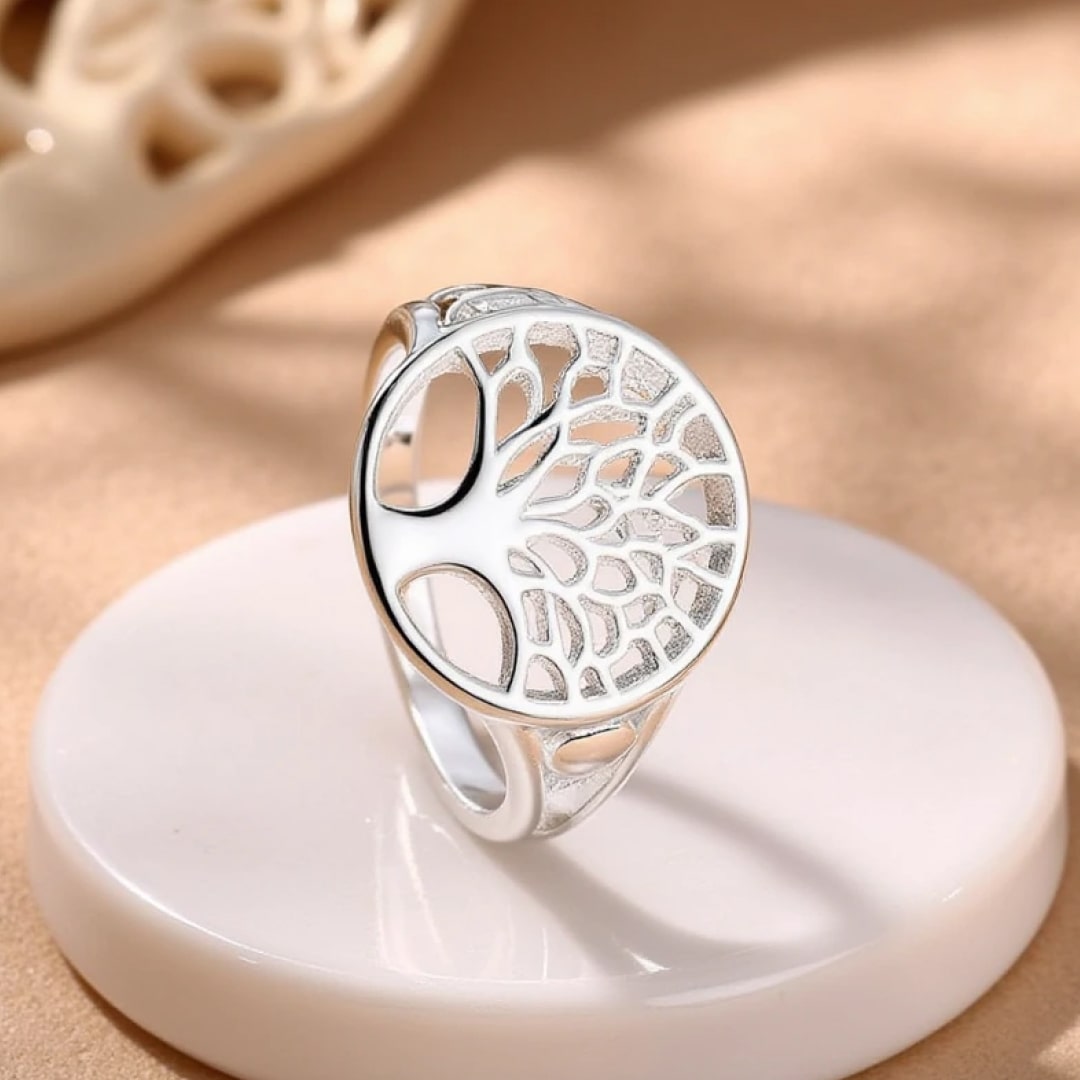 Bague "Arbre de Vie Élégant"