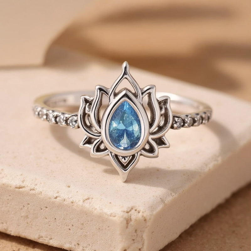 Bague Ajustable "Éveil de Lotus" - en Argent