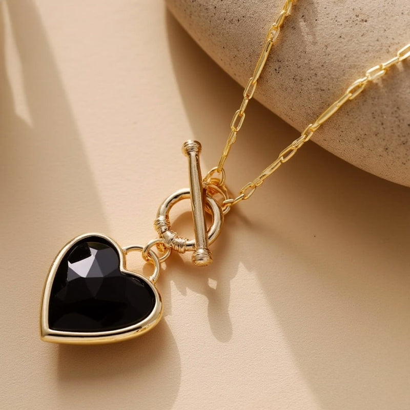Onyx Noire