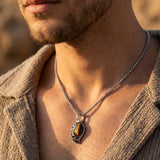 Pendentif "Bouclier Tribal" en Oeil de Tigre - - L'Arbre des Chakras