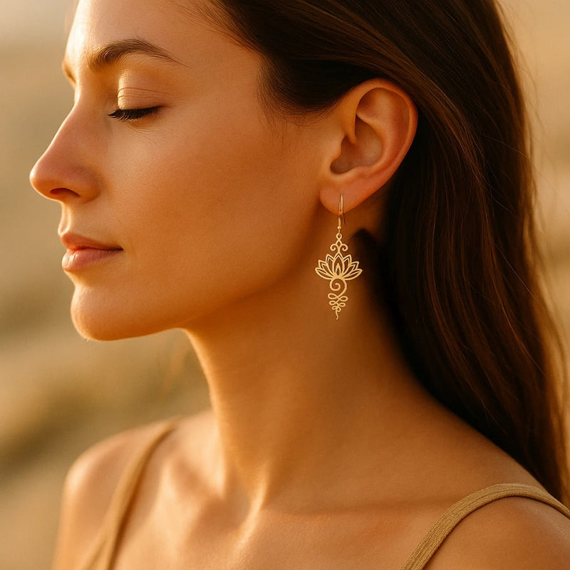 Boucles d'Oreilles "Lotus Unalome" - - L'Arbre des Chakras
