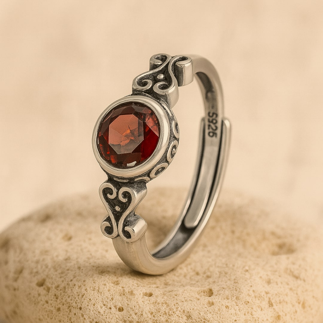 Bague Réglable "Feu Sacré"  en Grenat et Argent