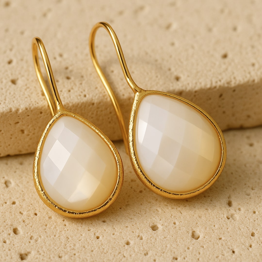 Boucles d'Oreilles Gouttes en Nacre