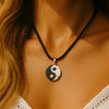 Pendentif "Yin-Yang" en Howlite & Obsidienne Noire - - L'Arbre des Chakras