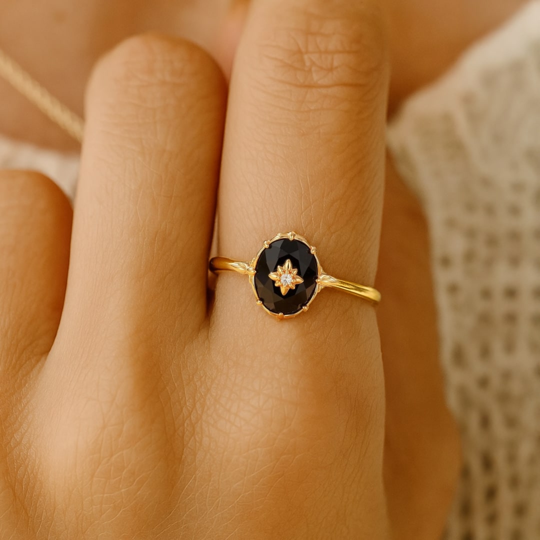 Bague Ajustable "Charme Nocturne" en Agate Noire