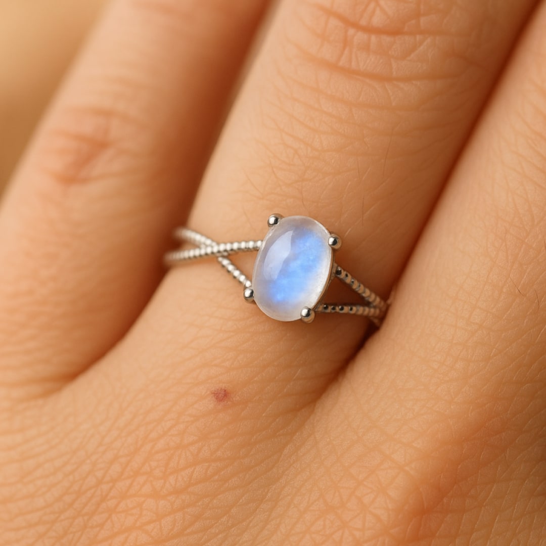 Bague Ajustable "Clarté de l’Âme" en Pierre de Lune - - L'Arbre des Chakras