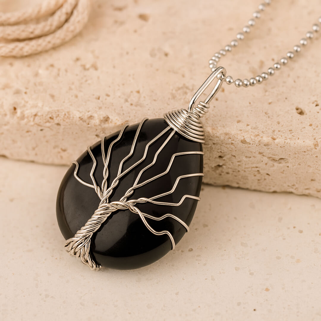 Onyx Noir