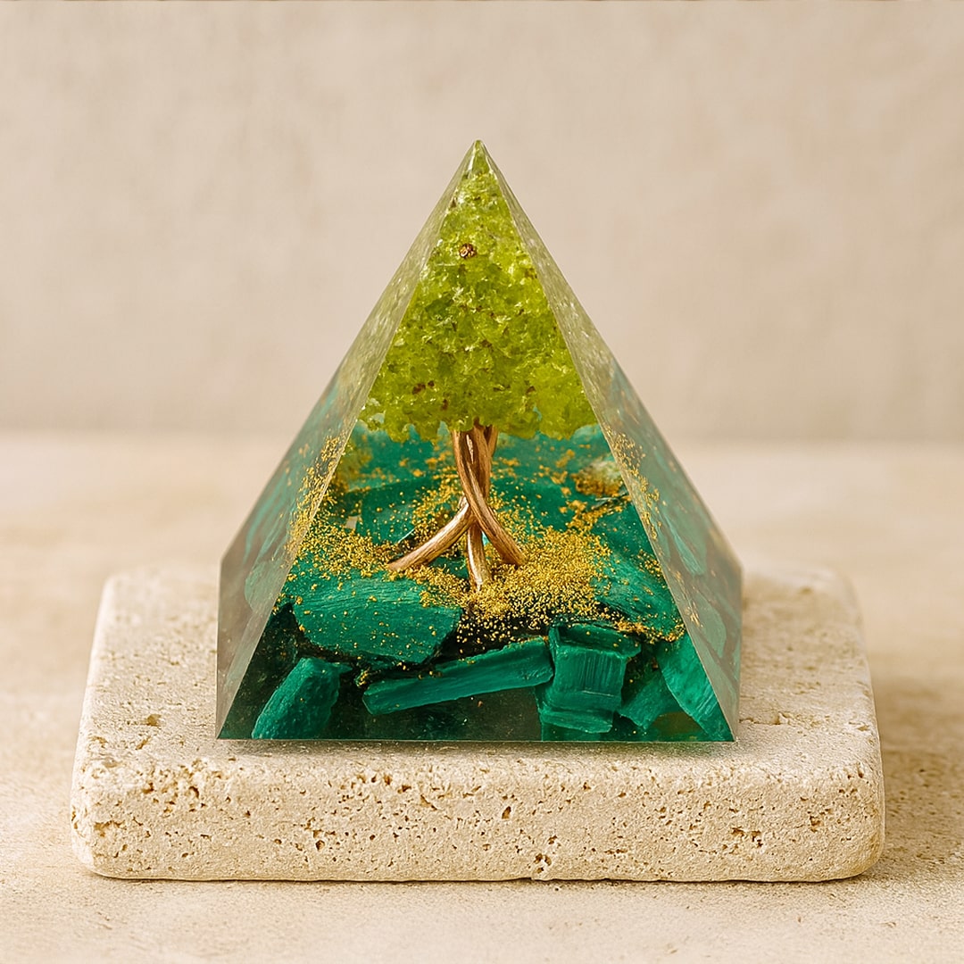 Orgonite "Arbre de Vie Renaissant" en Péridot & Malachite - - L'Arbre des Chakras