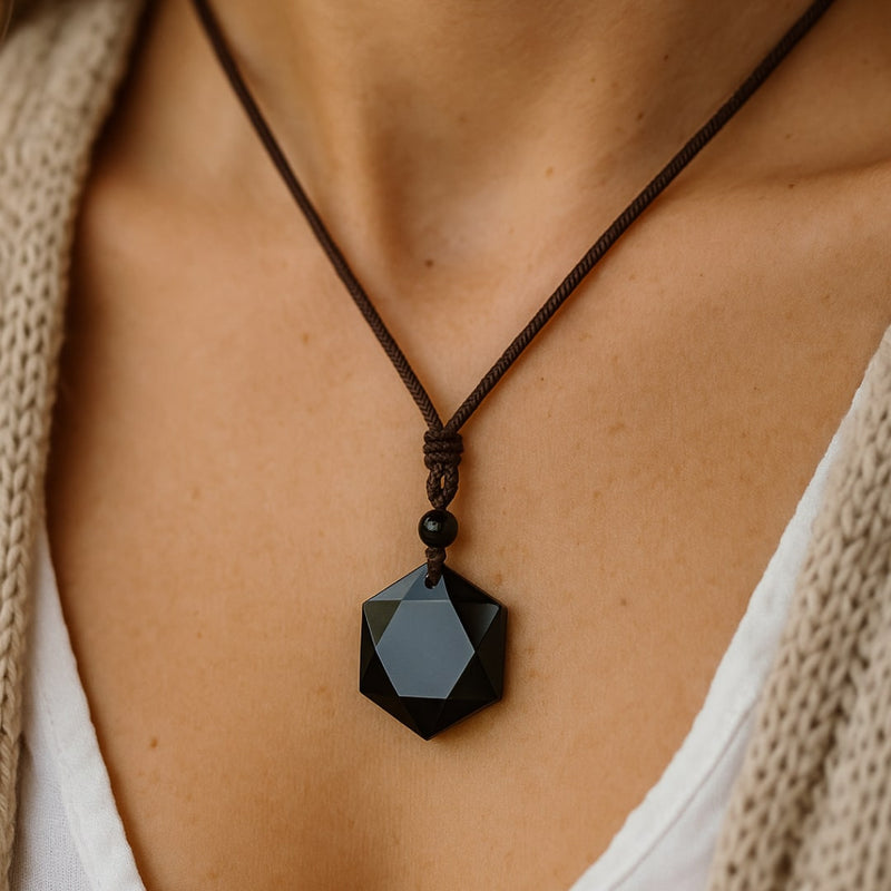 Pendentif "Étoile" en Obsidienne Noire