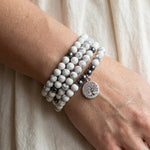 Bracelet Mala "Douceur Féminine" en Howlite - - L'Arbre des Chakras