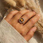 Bague Ajustable "Shakti" en Oeil de Tigre - - L'Arbre des Chakras