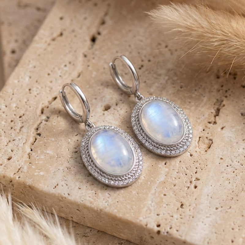 Pendentif "Douceur d’Âme" en Pierre de Lune - - L'Arbre des Chakras