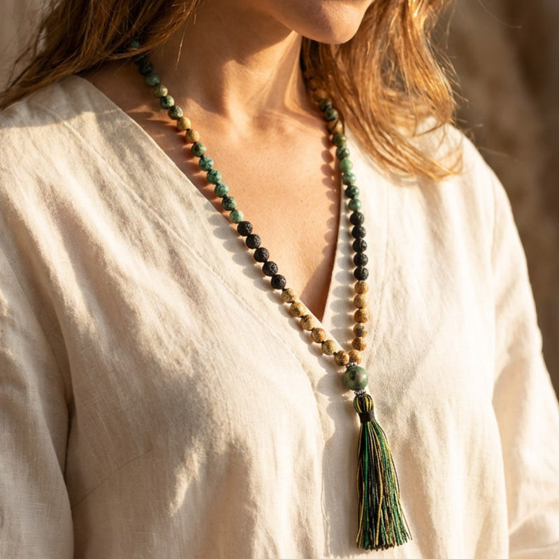 Collier Mala "Retour à Soi" en Jaspe, Turquoise Africaine & Pierre de Lave