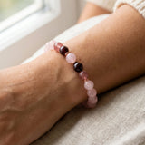 Bracelet "Amour Infini" en Quartz Rose, Grenat & Quartz Fraise - - L'Arbre des Chakras