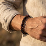 Bracelet "Bouclier Terrestre" en Œil de Taureau - - L'Arbre des Chakras