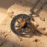 Pendentif "Équilibre Cosmique Lune-Soleil" en Oeil de Tigre - - L'Arbre des Chakras